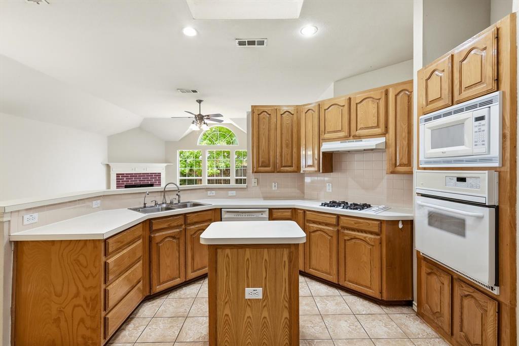 1229 Sam Dennis Drive