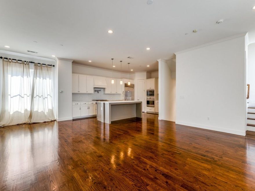 This Gorgeous, Contemporary move-in ready Townhome located in the sought after Highland Park area! This home features, 3 bedroom, 3.5 bath, 2 car-garage, and private patio area! Located just minutes away from The Snider Plaza shopping mall, The 3.5 mile Katy Trail and SMU Campus! Soft, neutral overhead lighting and premium marble surfaces throughout! Right up the second floor, you'll find an open living-dining area, great for entertaining and a stunning, gourmet kitchen with Subzero Wolf appliances! Along with a fourth floor media or game room! A MUST SEE! Don't miss out, schedule a tour today!

*Washer and Dryer included.