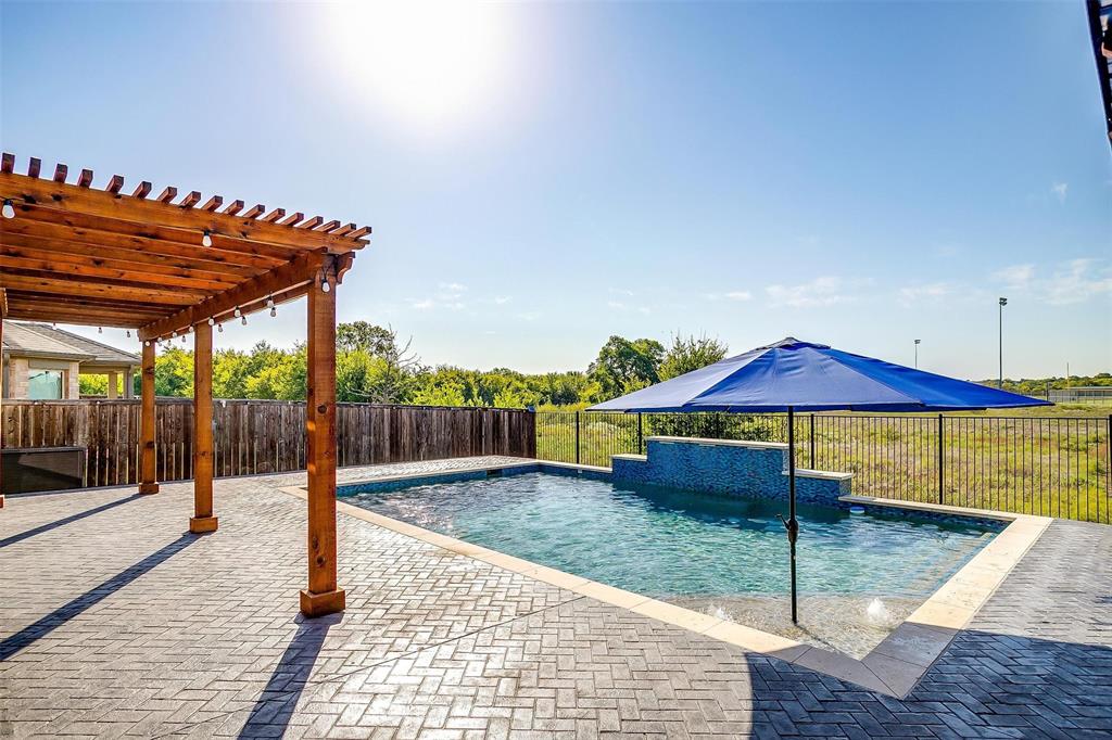 628 Bronze Forest Drive