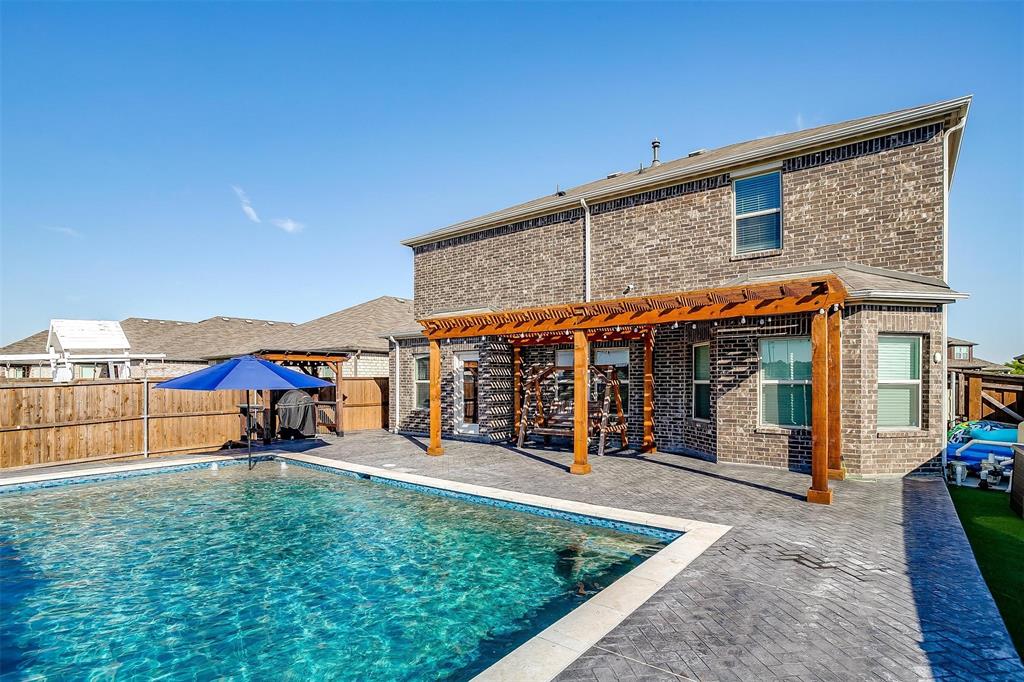 628 Bronze Forest Drive
