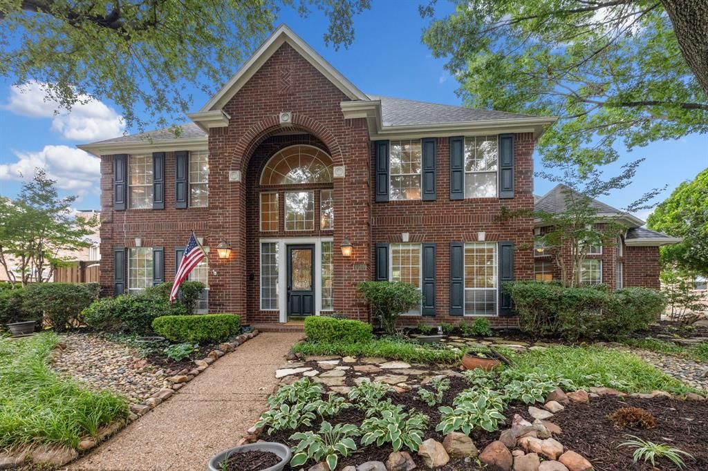 Photo for 4569 Southgate Drive, Plano, TX 75024 (MLS # 21100695)