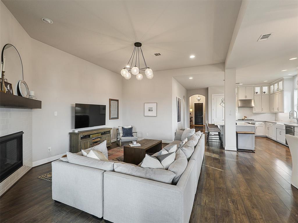 3241 Lexington Drive