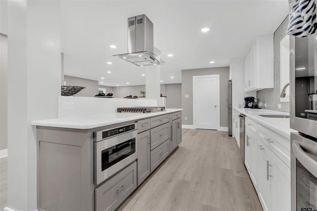 Hide A Way Lake - Residential