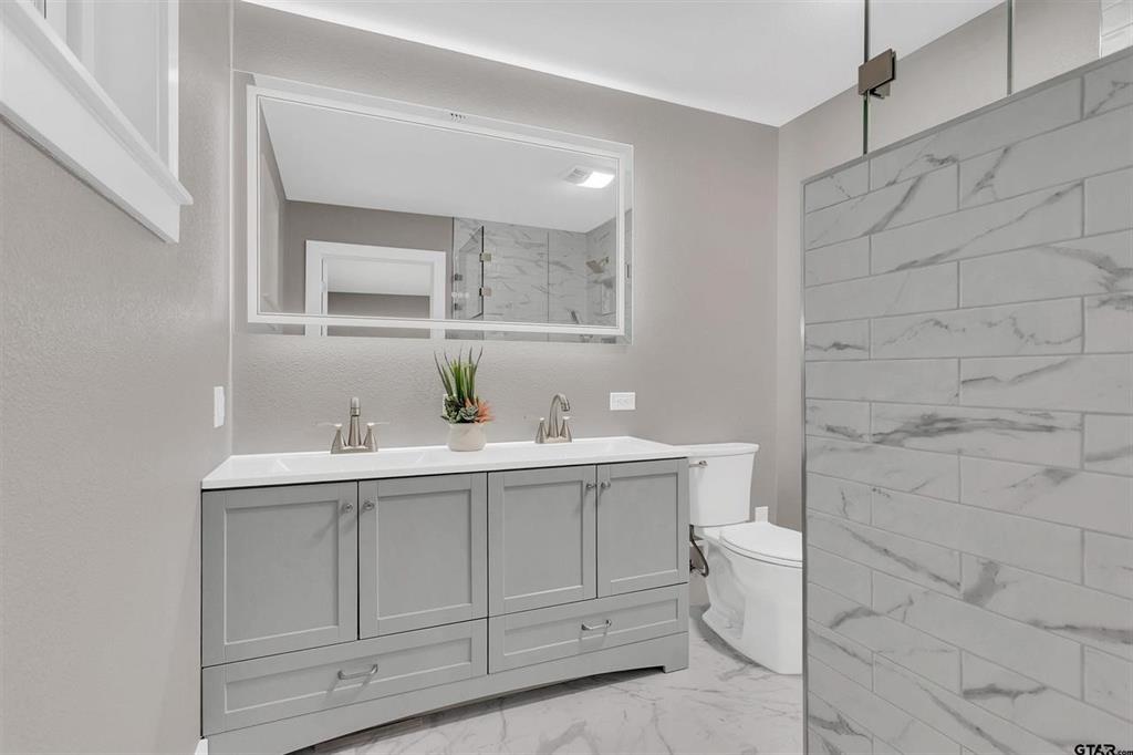 Hide A Way Lake - Residential