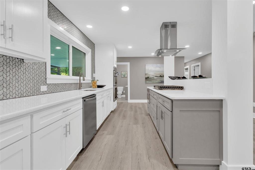 Hide A Way Lake - Residential