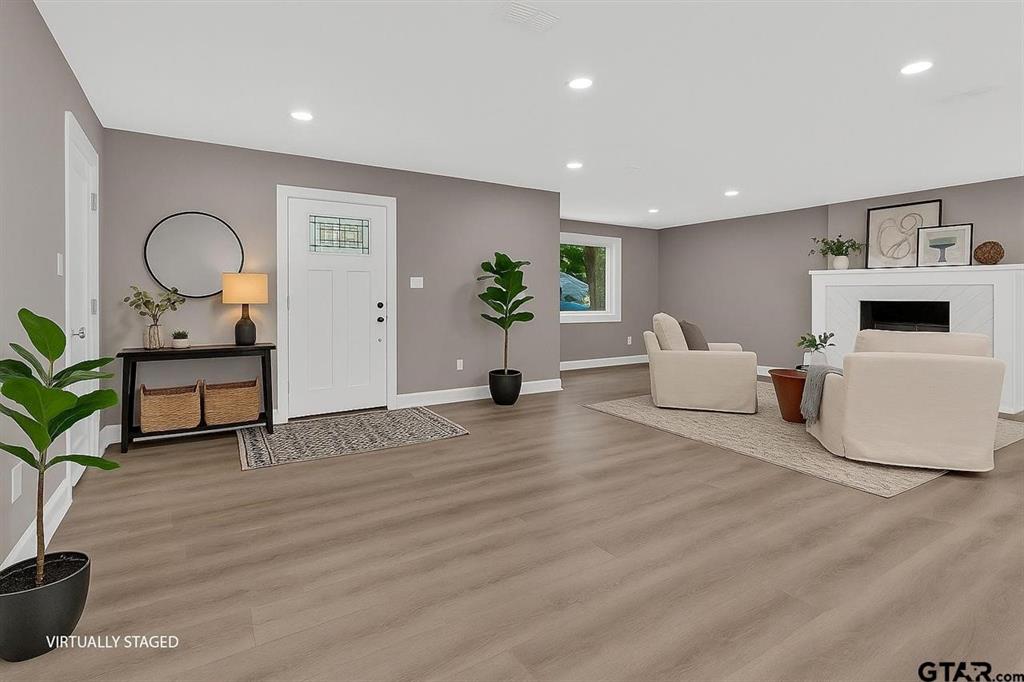 Hide A Way Lake - Residential