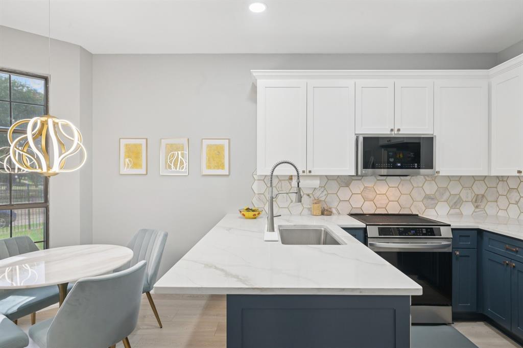 Barrington Court Condo - Residential