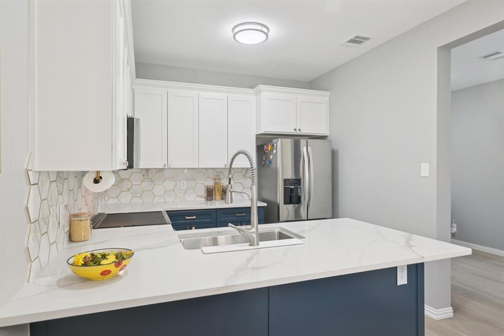 Barrington Court Condo - Residential