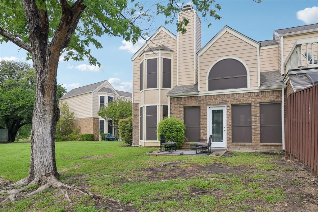 Barrington Court Condo - Residential