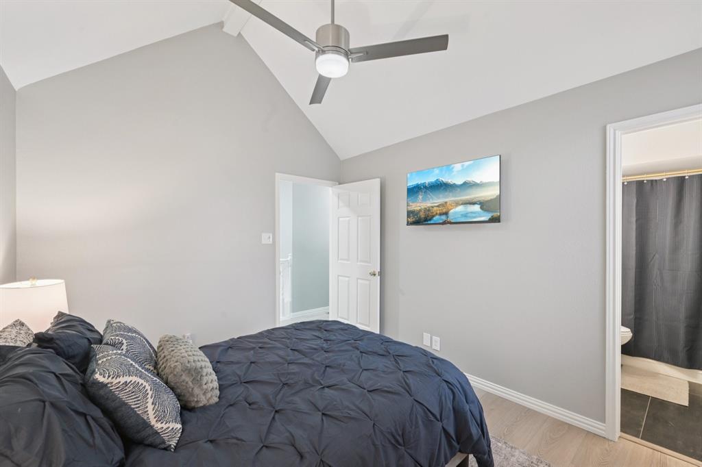 Barrington Court Condo - Residential