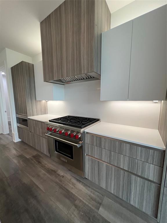 3525 Normandy Avenue 27