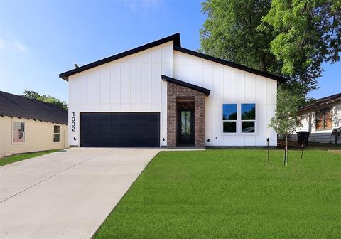 1032 E Harvey Avenue Fort Worth TX 76104