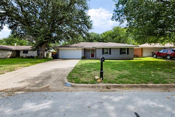1508 YUCCA ST, MIDLOTHIAN, TX 76065 - Image 7bfe710b02dc91a584ce9d5b9d4cf923/654991002