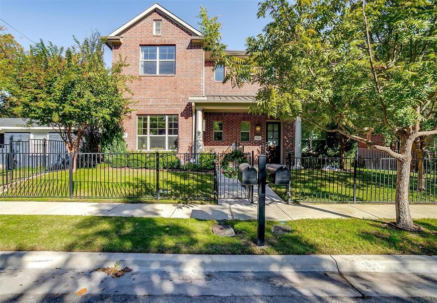 Welcome to easy living in Fort Worth’s River District. This spacious townhome stands out with its fully bricked exterior and larger floor plan compared to many others in the area.

Inside, the open-concept layout is filled with natural light and designed for both everyday living and entertaining. The kitchen features quartz countertops, KitchenAid stainless steel appliances, a built-in wine refrigerator, and generous prep space that flows seamlessly into the main living area. The living room is centered around an electric fireplace, creating a comfortable place to gather or unwind.

Upstairs, the primary suite offers two large walk-in closets, double vanities, and a spacious walk-in shower. A fully upgraded powder bath downstairs adds convenience for guests.

Outside, enjoy a fenced front yard for added privacy and a turfed side yard that stays green year-round with minimal upkeep. Additional highlights include double-pane windows, insulated walls, a tankless water heater, and an attached two-car garage with EV charging.

Located just steps from the Trinity Trails and neighborhood favorites like Heim, Gemelle, and Lettuce Cook, with quick access to downtown, the Cultural District, and Fort Worth’s west side.