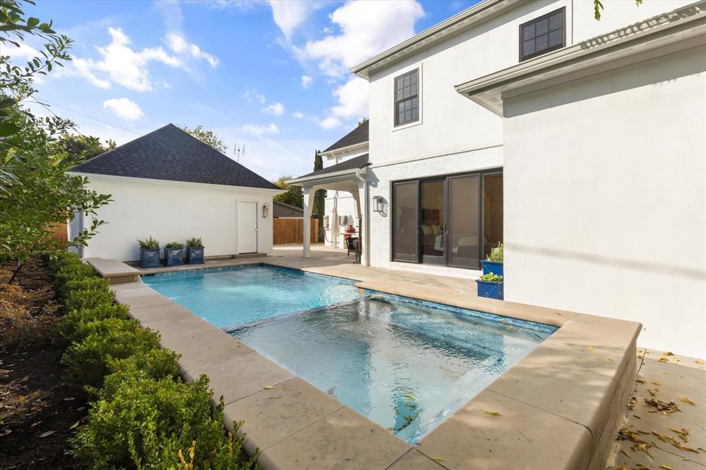 Mockingbird Lane Add - Residential