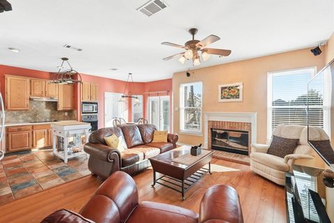 Tiny photo for 507 Anthony Drive, Euless, TX 76039 (MLS # 21100776)