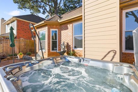 Tiny photo for 507 Anthony Drive, Euless, TX 76039 (MLS # 21100776)