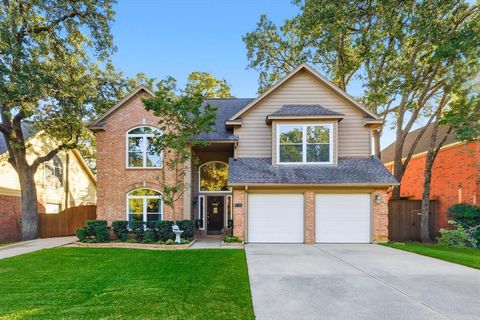 Photo of 507 Anthony Drive, Euless, TX 76039 (MLS # 21100776) Photo of 507 Anthony Drive, Euless, TX 76039 (MLS # 21100776)