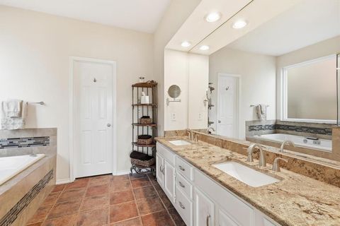 Tiny photo for 507 Anthony Drive, Euless, TX 76039 (MLS # 21100776)