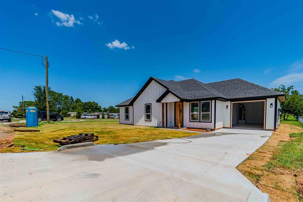 6111 S Lakeside Hills Court