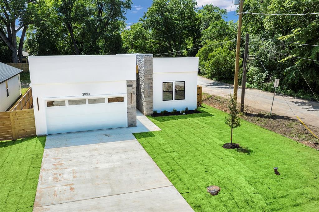 3900 De Maggio Avenue