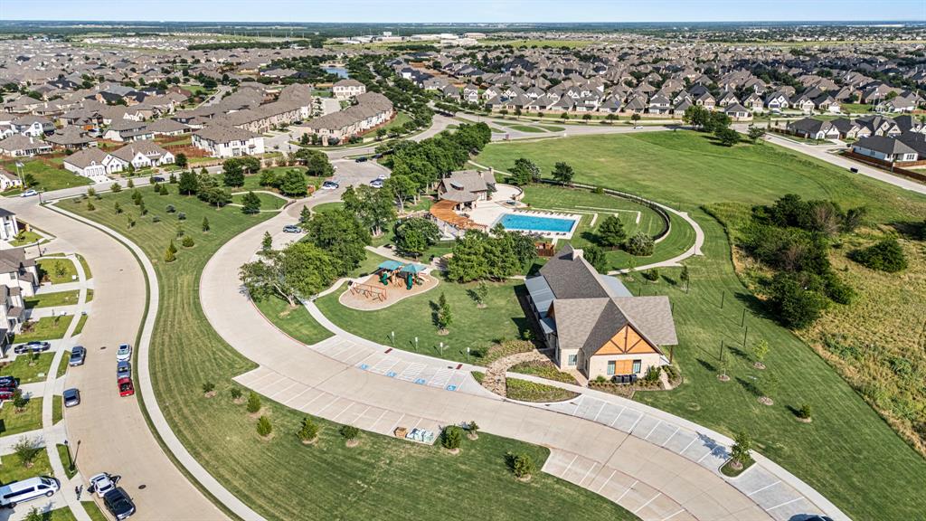 1014 Dunhill Lane