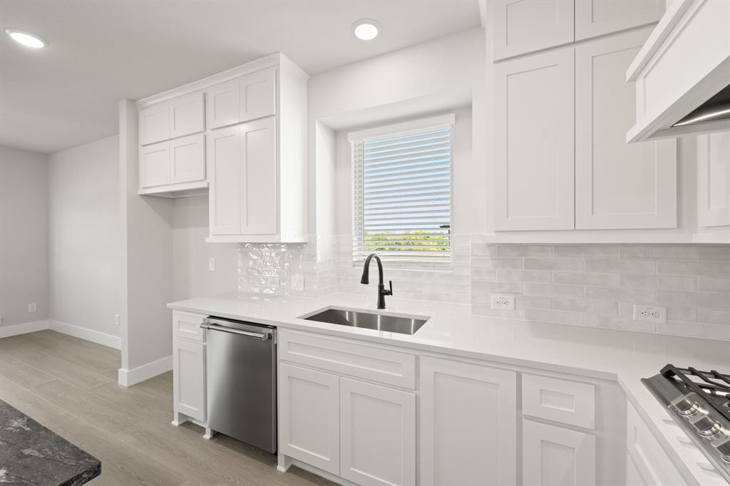 Hidden Lakes Estates - Residential