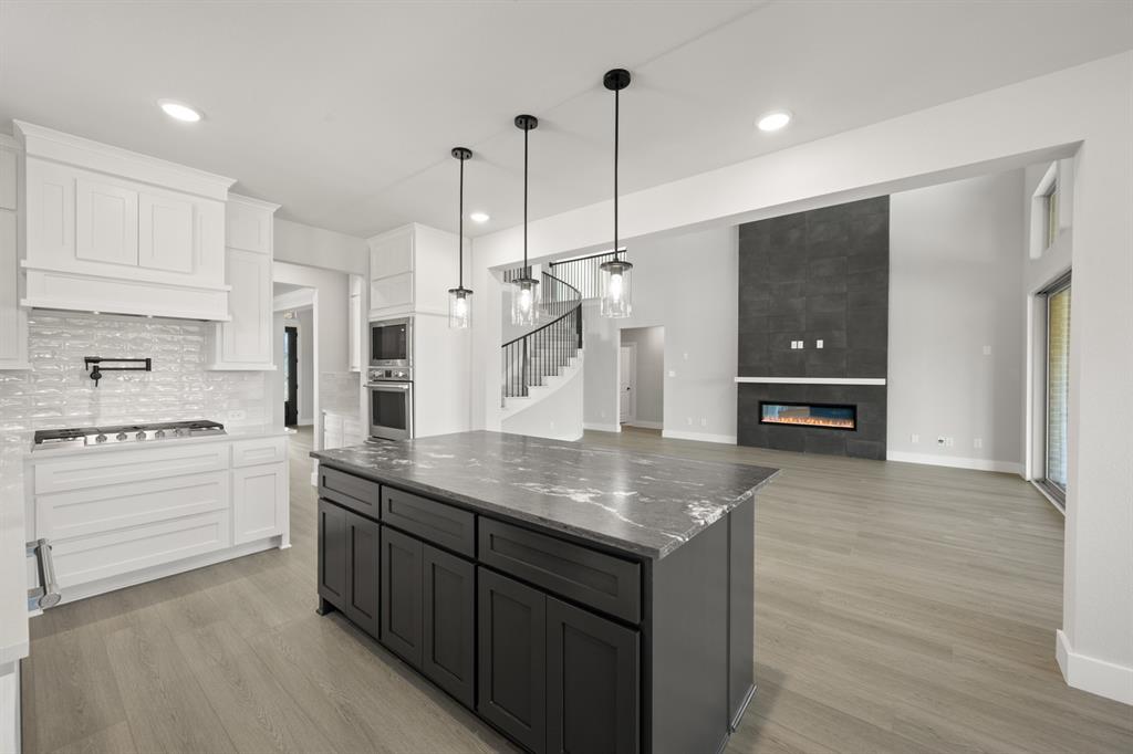 Hidden Lakes Estates - Residential