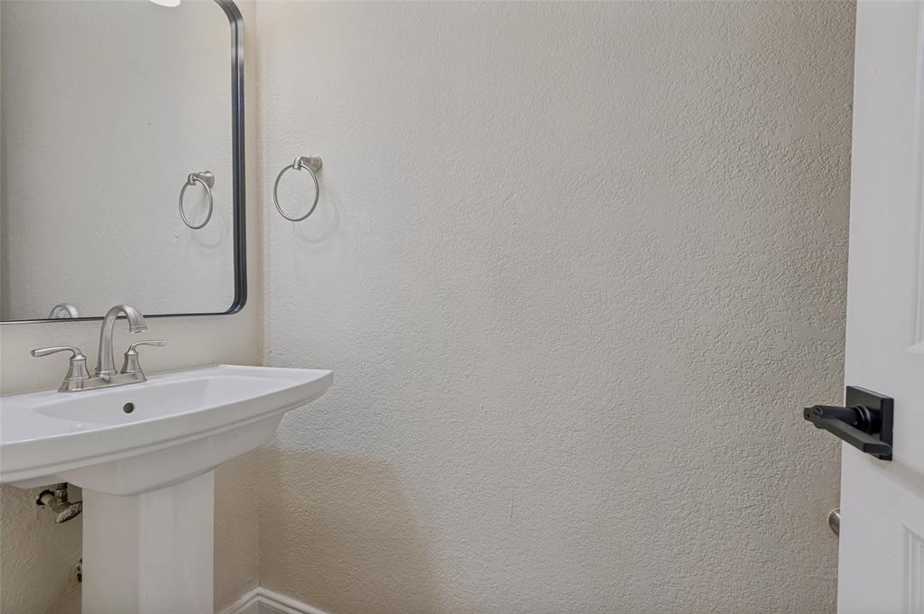 Quail Run Condominiums - Residential