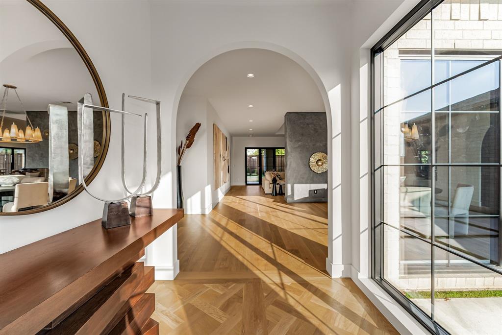 Walnut Hill Manor - Residential