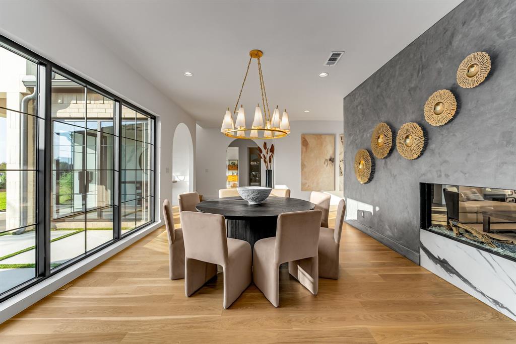 Walnut Hill Manor - Residential