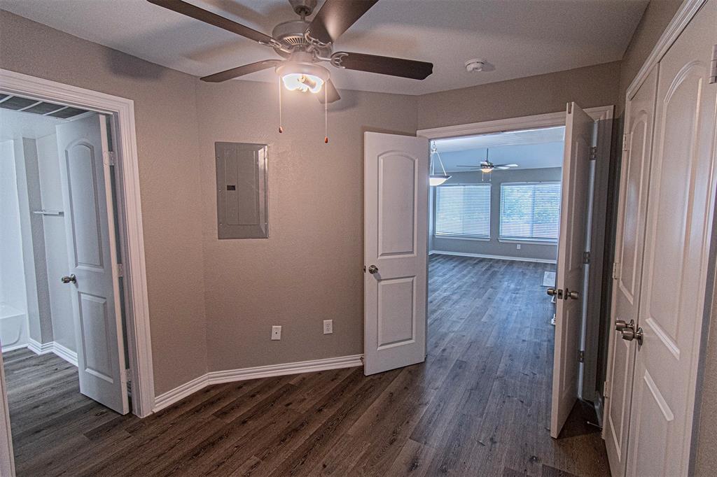 Richland Trace Condos - Residential