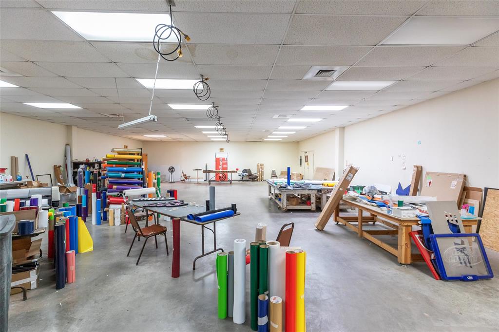 E HWY 80 - Commercial Sale