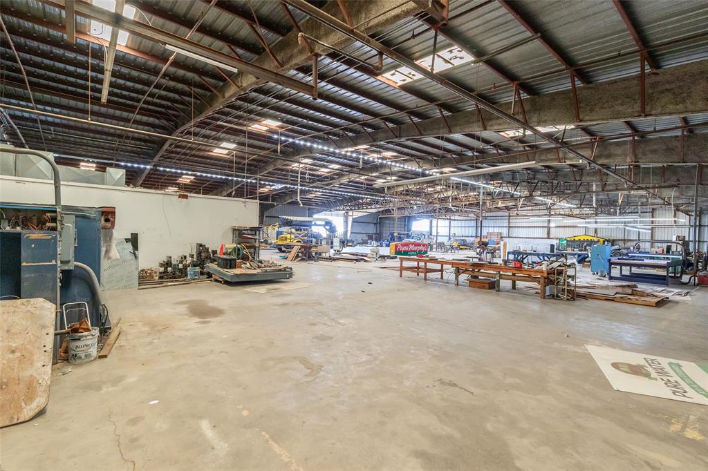 E HWY 80 - Commercial Sale