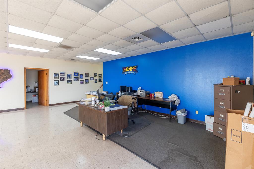 E HWY 80 - Commercial Sale