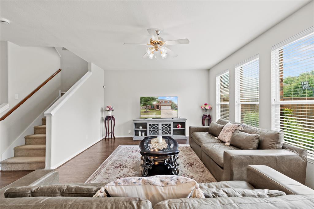 503 Creekside Drive