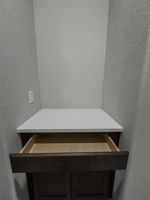 Chalk Hill - Residential Lease