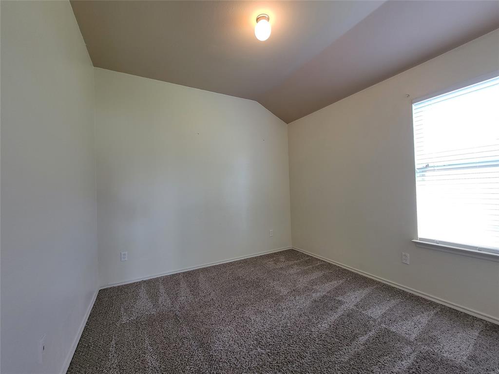 Highland Mdws Ph I - Residential Lease