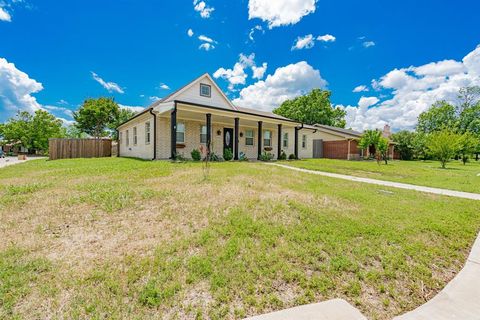 Photo of 8306 Chesham Drive, Rowlett, TX 75088 (MLS # 21156110)