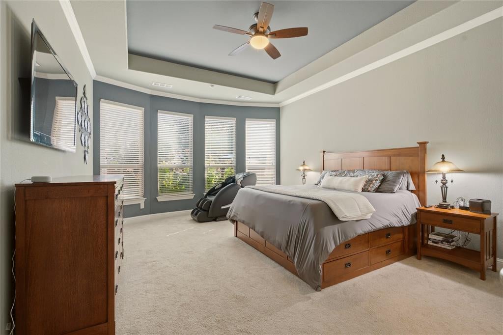 7124 Comal Drive