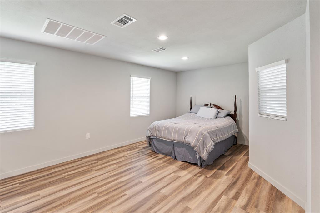 Westwood Beach 01 - Residential