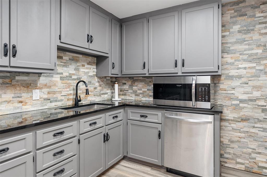 Westwood Beach 01 - Residential