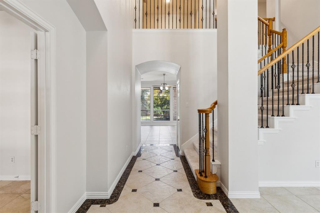 6976 Valley Brook Drive
