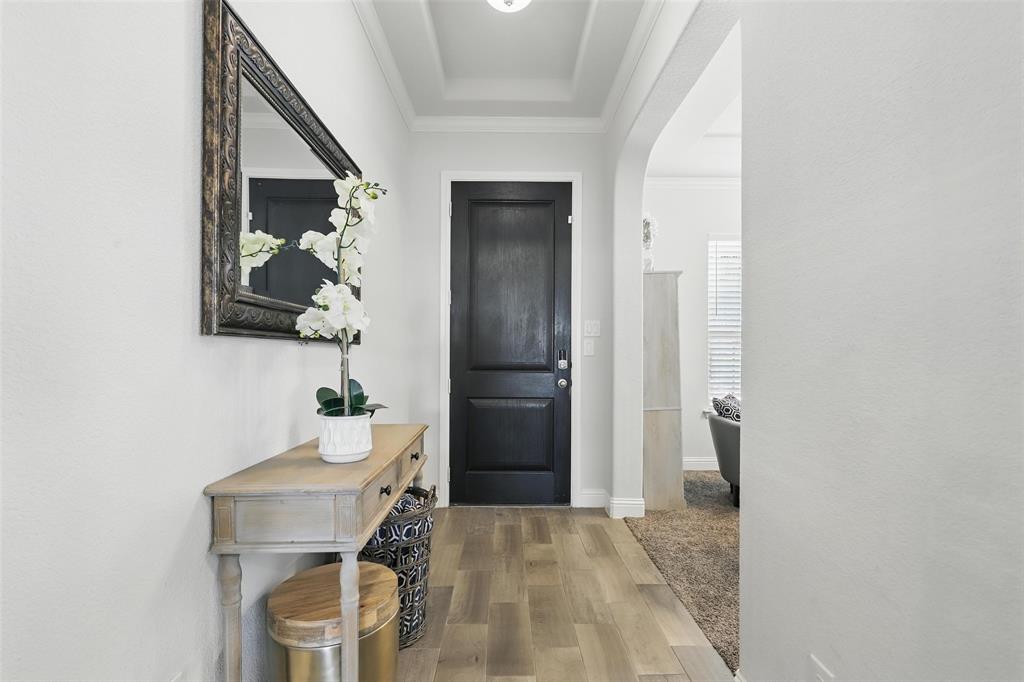 14825 Complacent Way