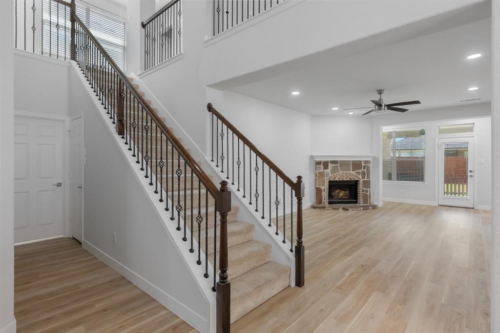2616 Lake Ridge Drive