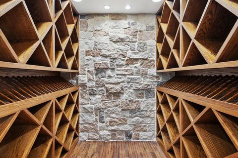 Tiny photo for 1705 Cottonwood Valley Circle S, Irving, TX 75038 (MLS # 21050791)