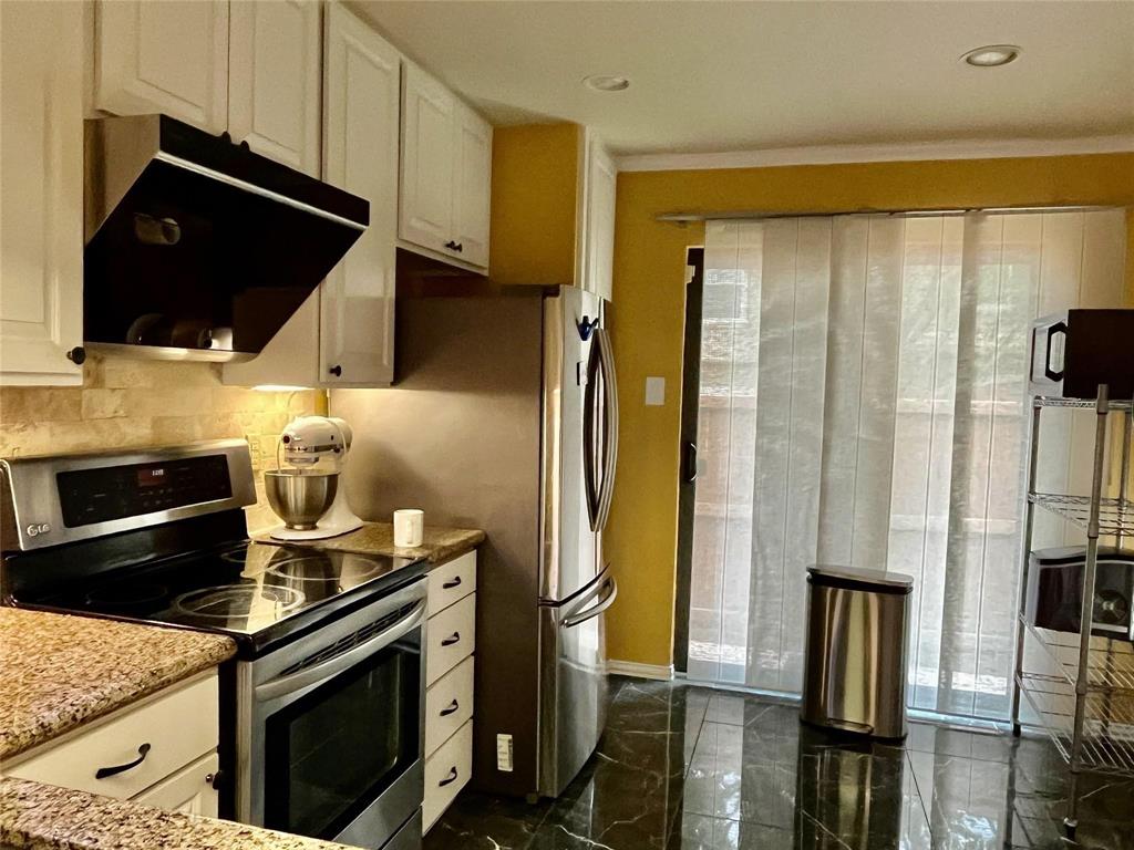 La Mirada - Residential Lease