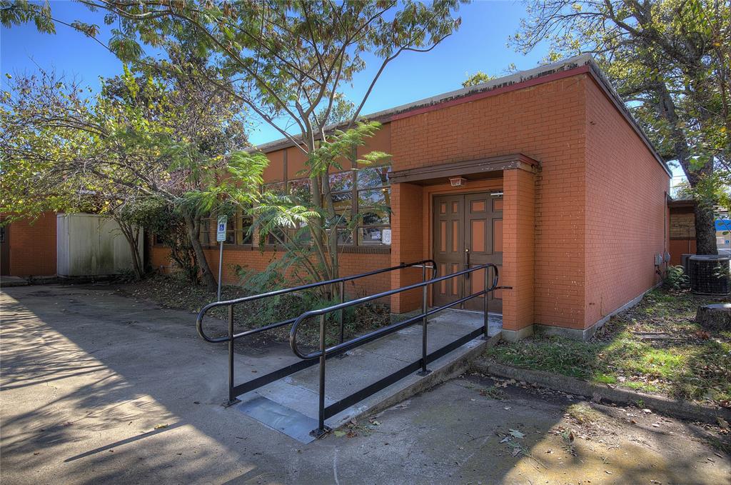 Original town - Commercial Sale