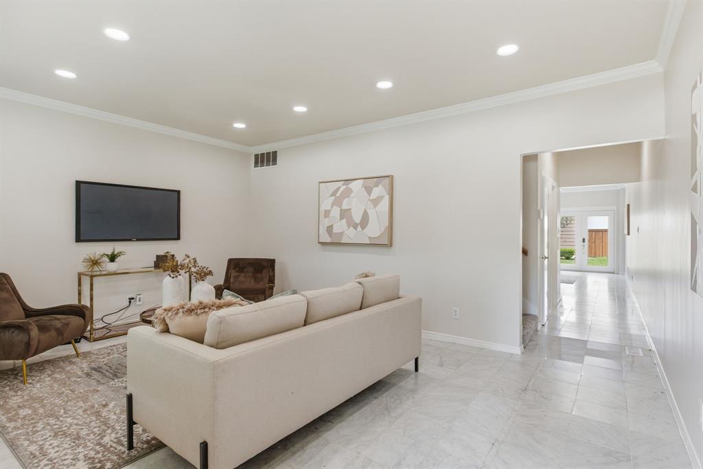3434 Granada Avenue