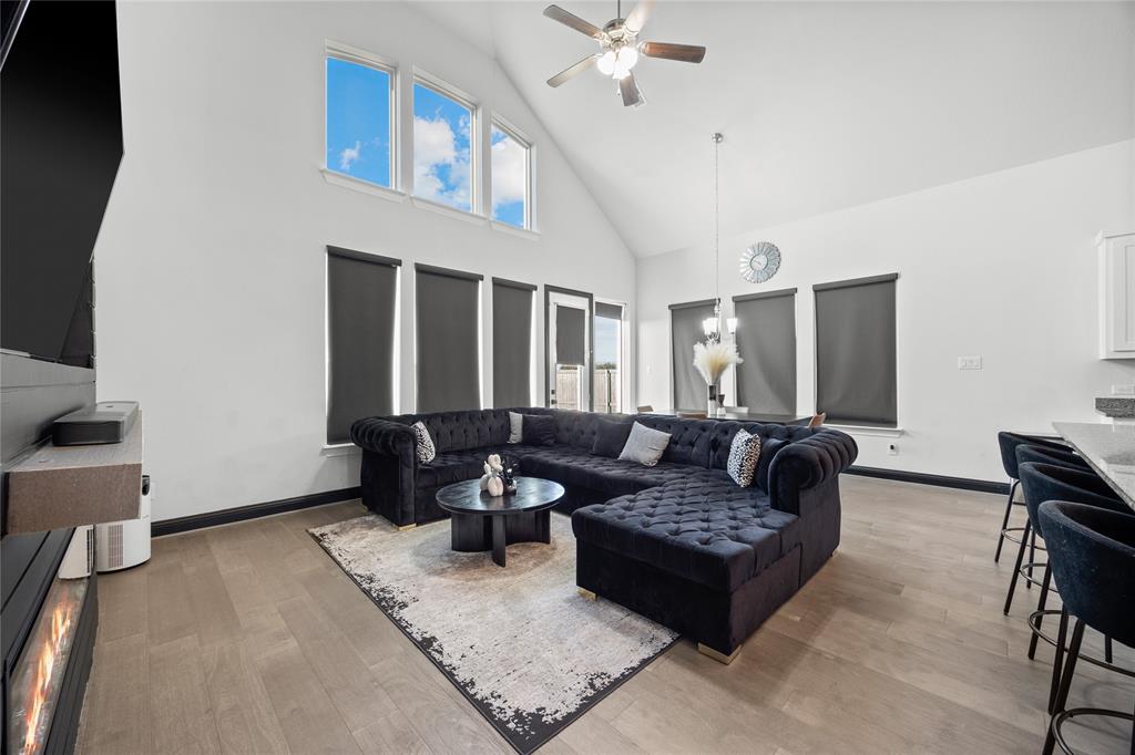 Prairie Rdg Ph 2 - Residential